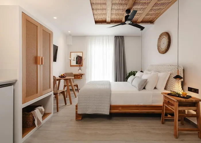 Phaistos 3* Agios Prokopios (Naxos)