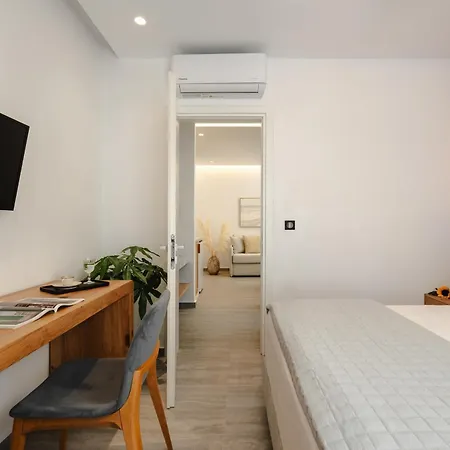 Phaistos Apartahotel 3*