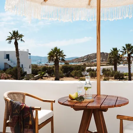 Phaistos Apartahotel